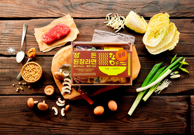 “Hyundai Card and Emart collaborate on doenjang noodles meal kit”
